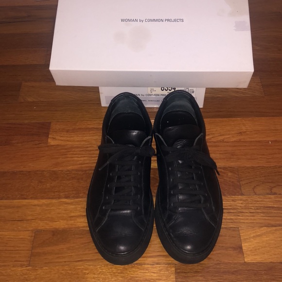 Woman By Common Projects Achilles Low Sneaker - Picture 5 of 14
